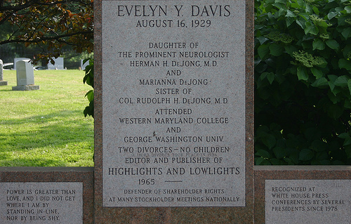 Evelyn-Y-Davis